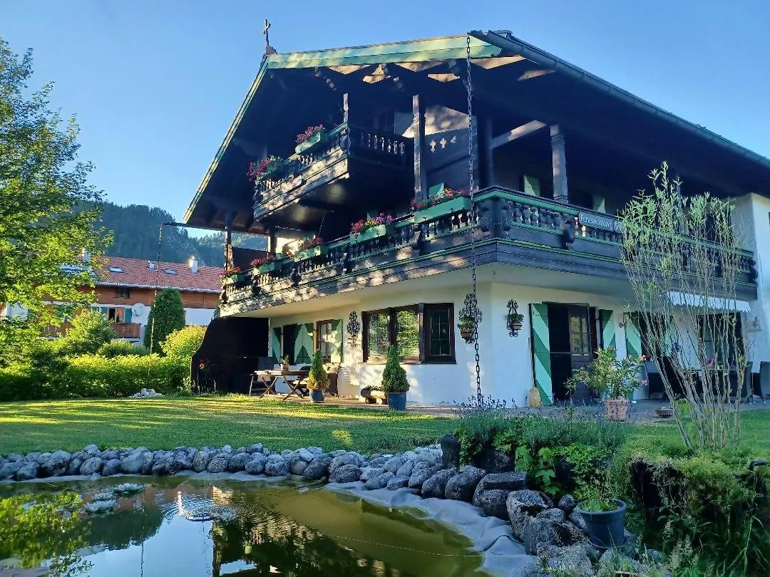 Apartamento Chalet Dr. Datz Reit im Winkl Alemania